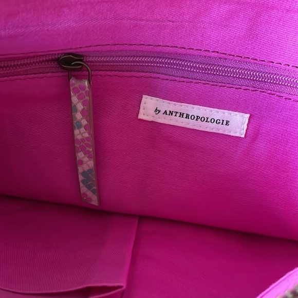 Anthropologie Merritt Snake-Printed Wristlet Pink - Picture 7 of 11